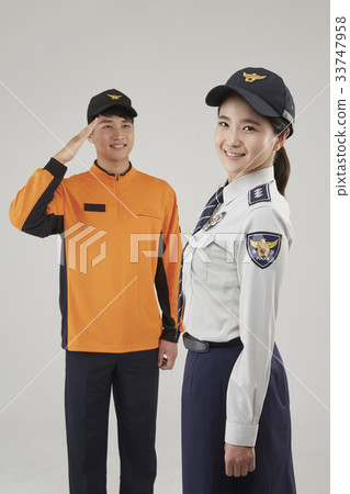 警察，消防員，專業人士 33747958