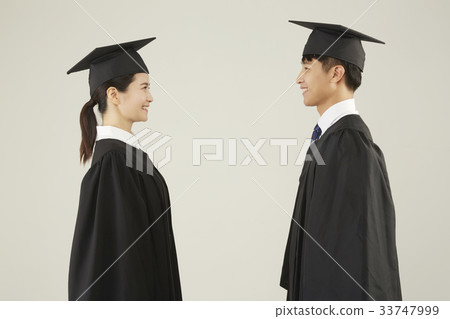 Graduate student, graduation 33747999