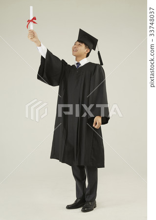 Graduate student, graduation 33748037