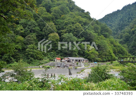 黑部峽谷的秘密溫泉,媽媽溫泉 黑部峽谷的秘密溫泉,媽媽溫泉 33748393