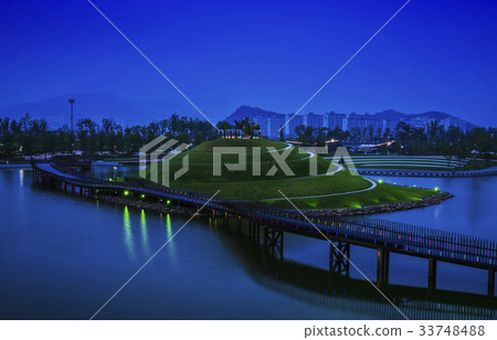 Bonghwa Hill,Suncheon Lake Garden,Suncheon Bay Garden,Suncheon City,Jeonnam Bonghwa Hill,Suncheon Lake Garden,Suncheon Bay Garden,Suncheon City,Jeonnam 33748488