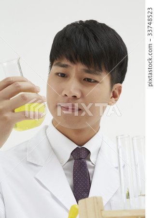 研究員，科學家，專業人士 33748523