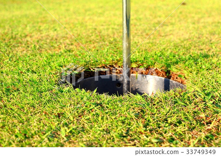 Golf https://s3-ap-northeast-1.amazonaws.com/pixta-u 33749349