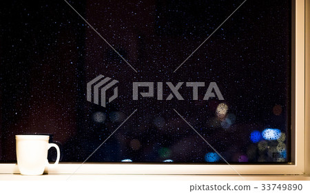 雨滴，杯子，窗戶 33749890