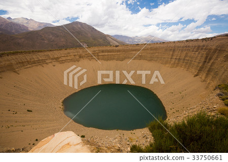 Pozo de las Animas Pozo de las Animas 33750661