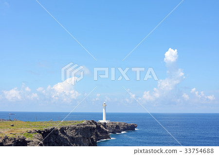 沖繩美麗的海和刷新的天空 33754688