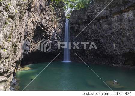 Jain Waterfall, Yeoncheon-gun, Gyeonggi-do 33763424