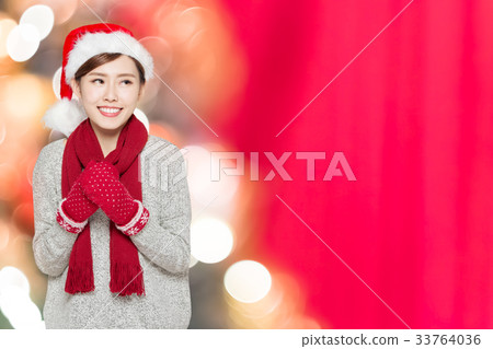 beauty woman with christmas 33764036