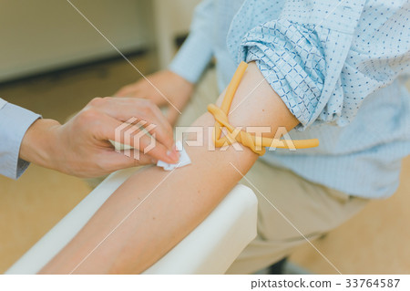 射入 注射 患者 33764587