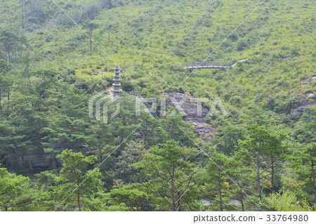 Stone pagoda, Unju temple (Historic site 312), Mount Chunbul, Hwasun, Jeonnam 33764980