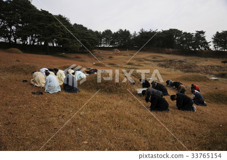 Seongmyo, Sangju, Gyeongbuk Seongmyo, Sangju, Gyeongbuk 33765154
