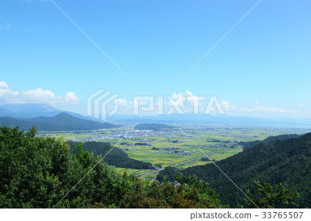 Cityscape of Kinomoto seen from the summit of Mt. 33765507
