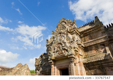 Lintel of Reclining Pra Narai above the entrance Lintel of Reclining Pra Narai above the entrance 33767547