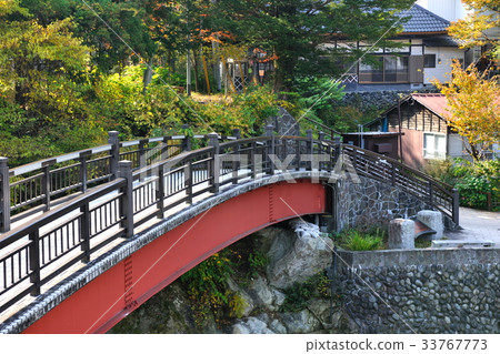 Yuikigawa溫泉在秋天 Yuikigawa溫泉在秋天 33767773