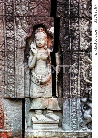 Bas relief ancient temple near Siem Reap Cambodia 33768167