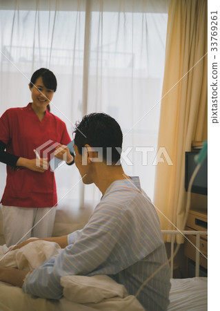 住院 護士 入院病人 33769261