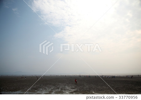 Dongmak Beach, Ganghwa-gun, Incheon 33770956