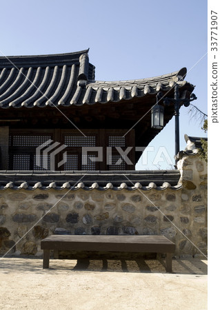 Namsangol Hanok Village, Jung-gu, Seoul 33771907