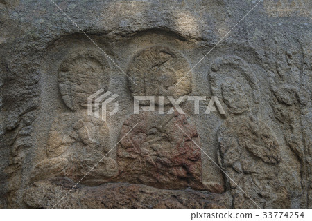 Gyeongju Namsan Topogue Maebul Sangun（珍寶201號），Namsan，Gyeongju，Gyeongbuk 33774254