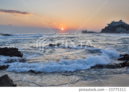 Sun Cruise Resort, Jungdongjin, Gangneung, Gangwon-do Sun Cruise Resort, Jungdongjin, Gangneung, Gangwon-do 33775311