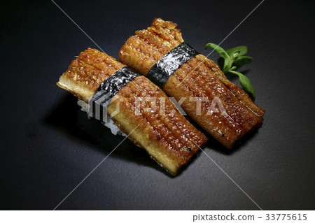 Eel, sushi 33775615