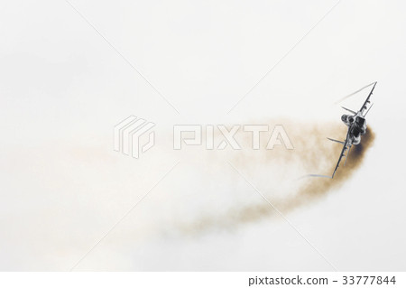 Polish F-16 makes its show during Air Show Radom 2 Polish F-16 makes its show during Air Show Radom 2 33777844