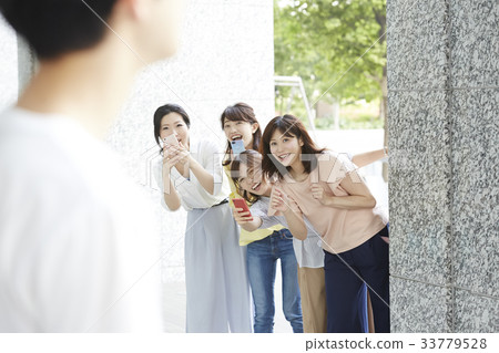 追逐的粉絲女人 33779528