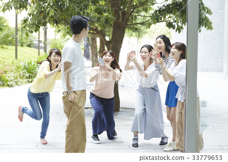 追逐的粉絲女人 追逐的粉絲女人 33779653