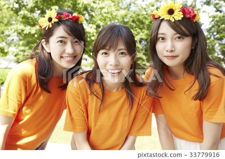 A woman with a corolla A woman with a corolla 33779916