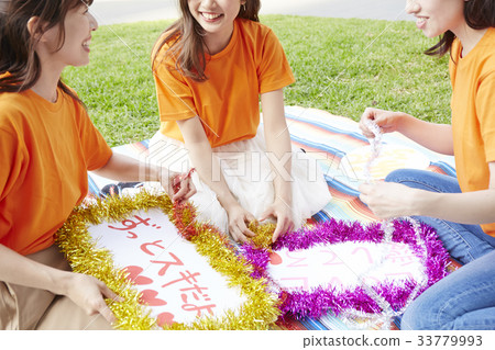 Women participating in the event Women participating in the event 33779993