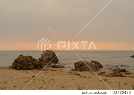 Kamogawa flow evening scenery Kamogawa flow evening scenery 33780480