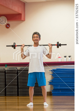 Gym nice middle training lifestyle GYM training weight lifting 33782825