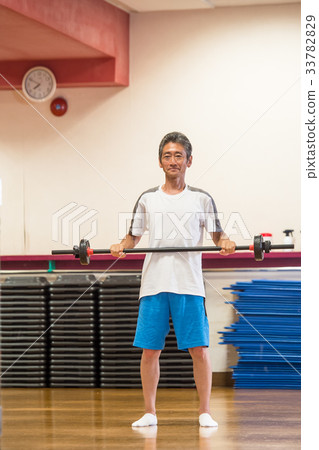 Gym nice middle training lifestyle GYM training weight lifting 33782829