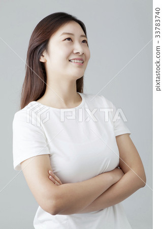年輕的女人 33783740