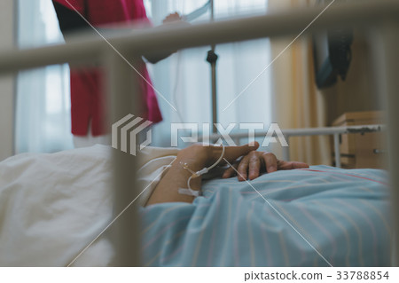 be hospitalized, sickness, gents 33788854