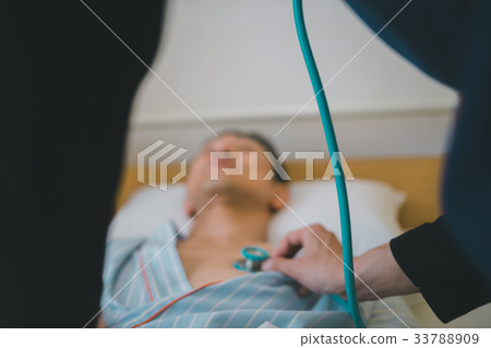 住院 患者 病人 33788909