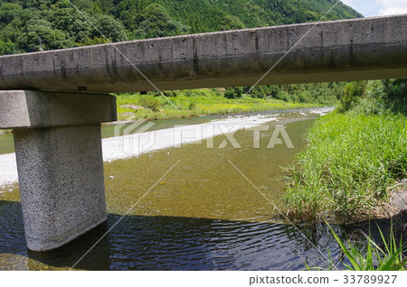 Submersible bridge of the Anabuki River Submersible bridge of the Anabuki River 33789927
