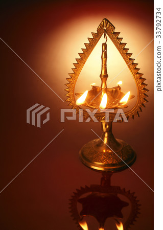 Indian oil lamp Indian oil lamp 33792734