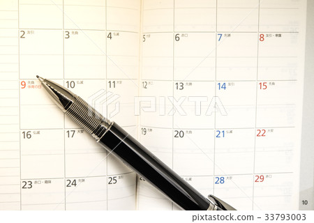 Fine liner pen on diary planner book. Fine liner pen on diary planner book. 33793003