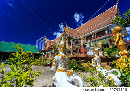 Wat Pa Prao Nok temple in Chiang Mai, Thailand 33793126