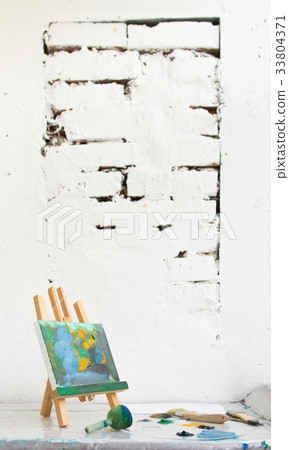 Atmospheric studio. Creative painter workplace Atmospheric studio. Creative painter workplace 33804371