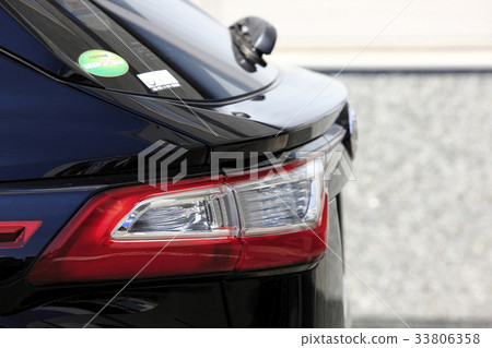 汽車尾燈 33806358