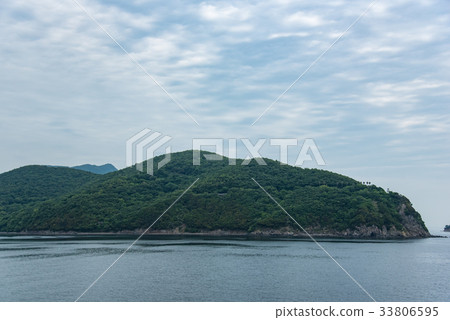 Shozushima Large-horned lighthouse on the east coast 33806595
