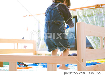 Children in the Kids Room Children in the Kids Room 33809553