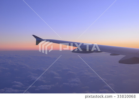 Sea of clouds, plane 33810068