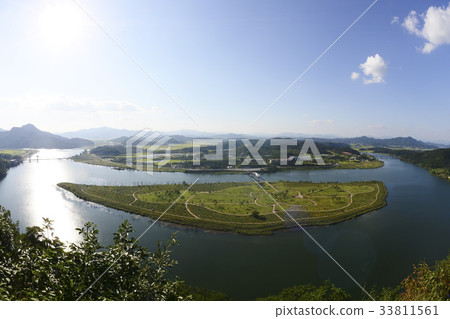 Gyeongcheon Island Park, Sangju Bo, Nakdong River, Changzhou City, Gyeongbuk 33811561