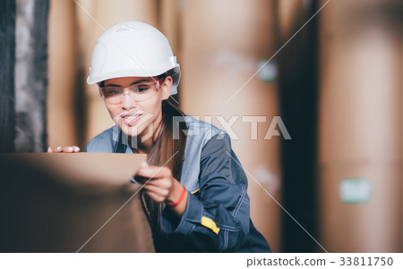 paper mill factory worker 33811750