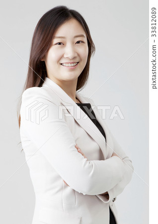 Business woman 33812089