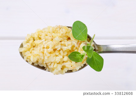 Cooked whole groats Cooked whole groats 33812608