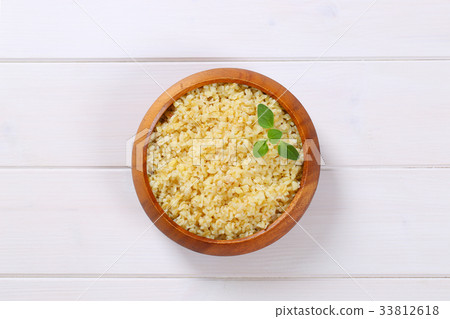 Cooked whole groats Cooked whole groats 33812618